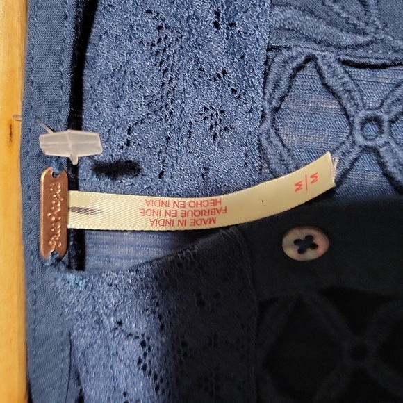 🌴 NWOT, "free people," "Pretty, please lace tunic top/dress 💙💚 - Picture 3 of 16